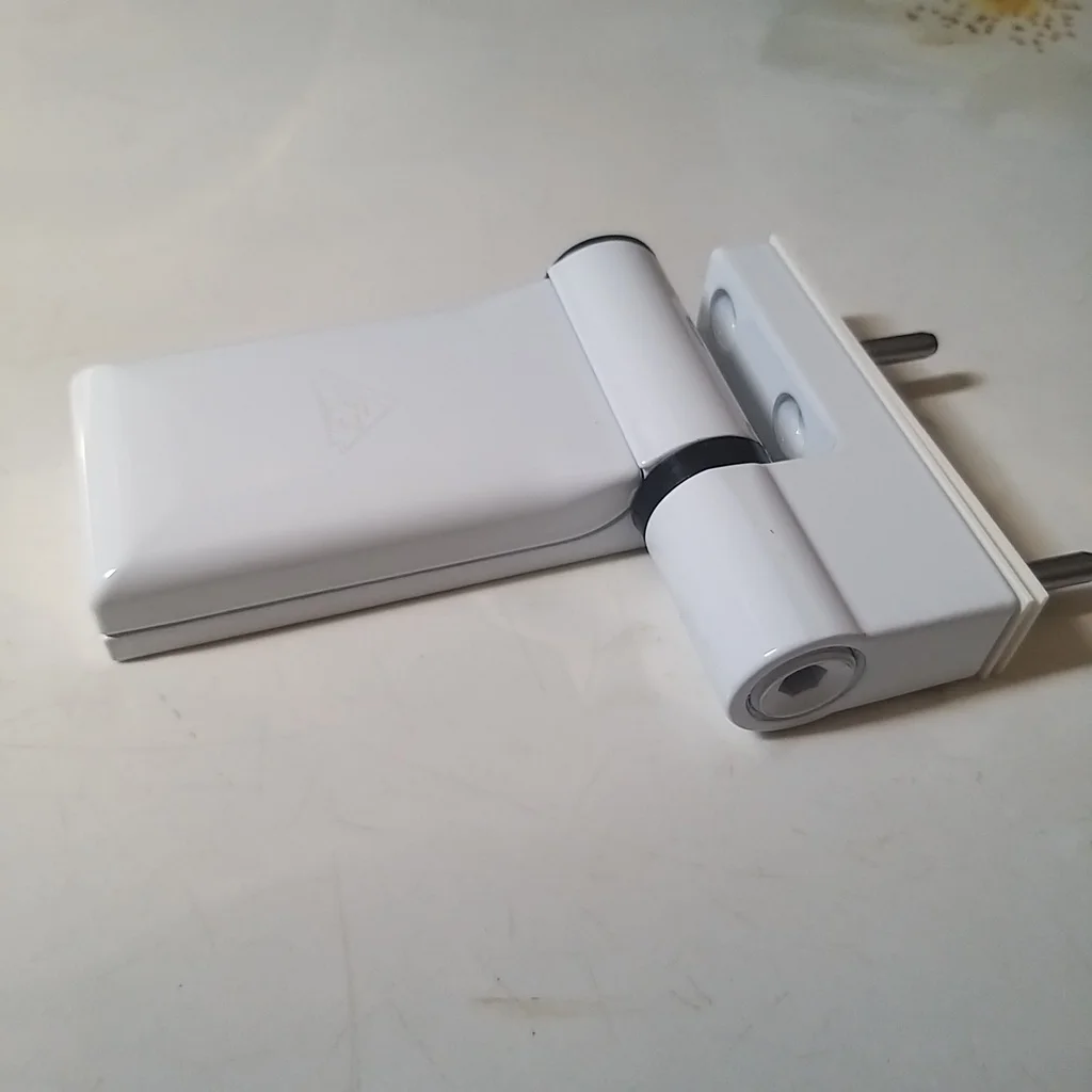 Ban-le-3D-GQ-ASSA-ABLOY-chinh-hang-4-1.jpg