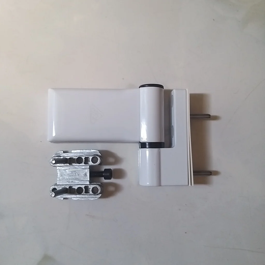 Ban-le-3D-GQ-ASSA-ABLOY-chinh-hang-7-1.jpg