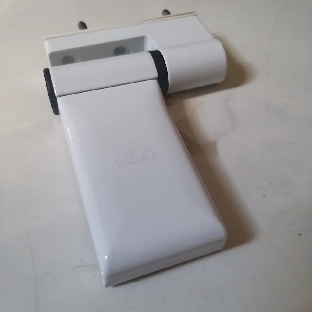 Ban-le-3D-GQ-ASSA-ABLOY-chinh-hang-8-1.jpg